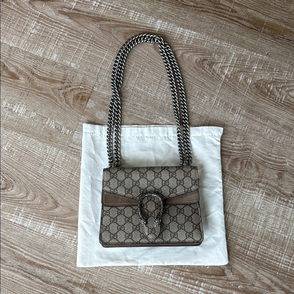 Gucci Mini Dionysus Shoulder Bag
